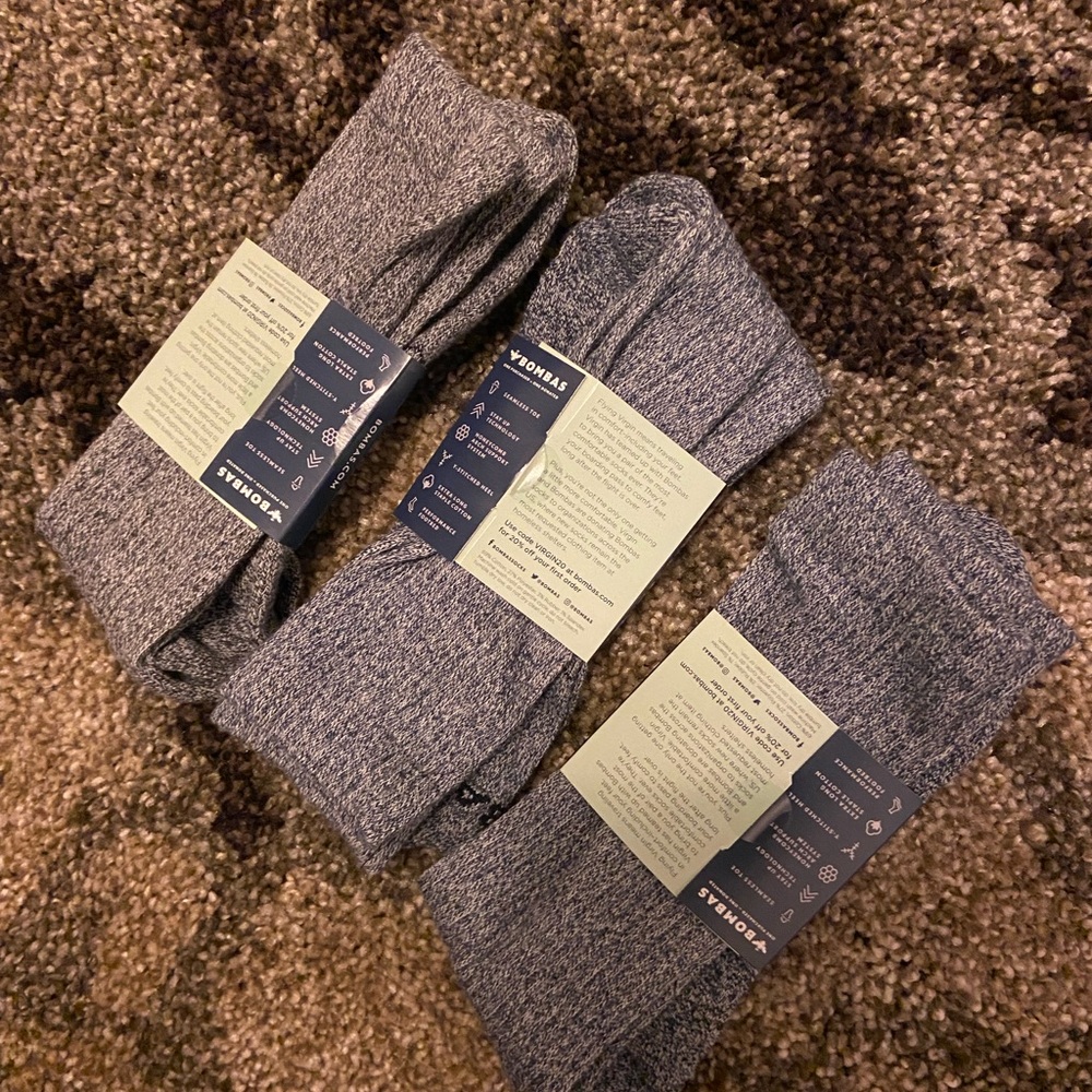 5 pair BoMbAs comfy socks women large - Picture 5 of 5
